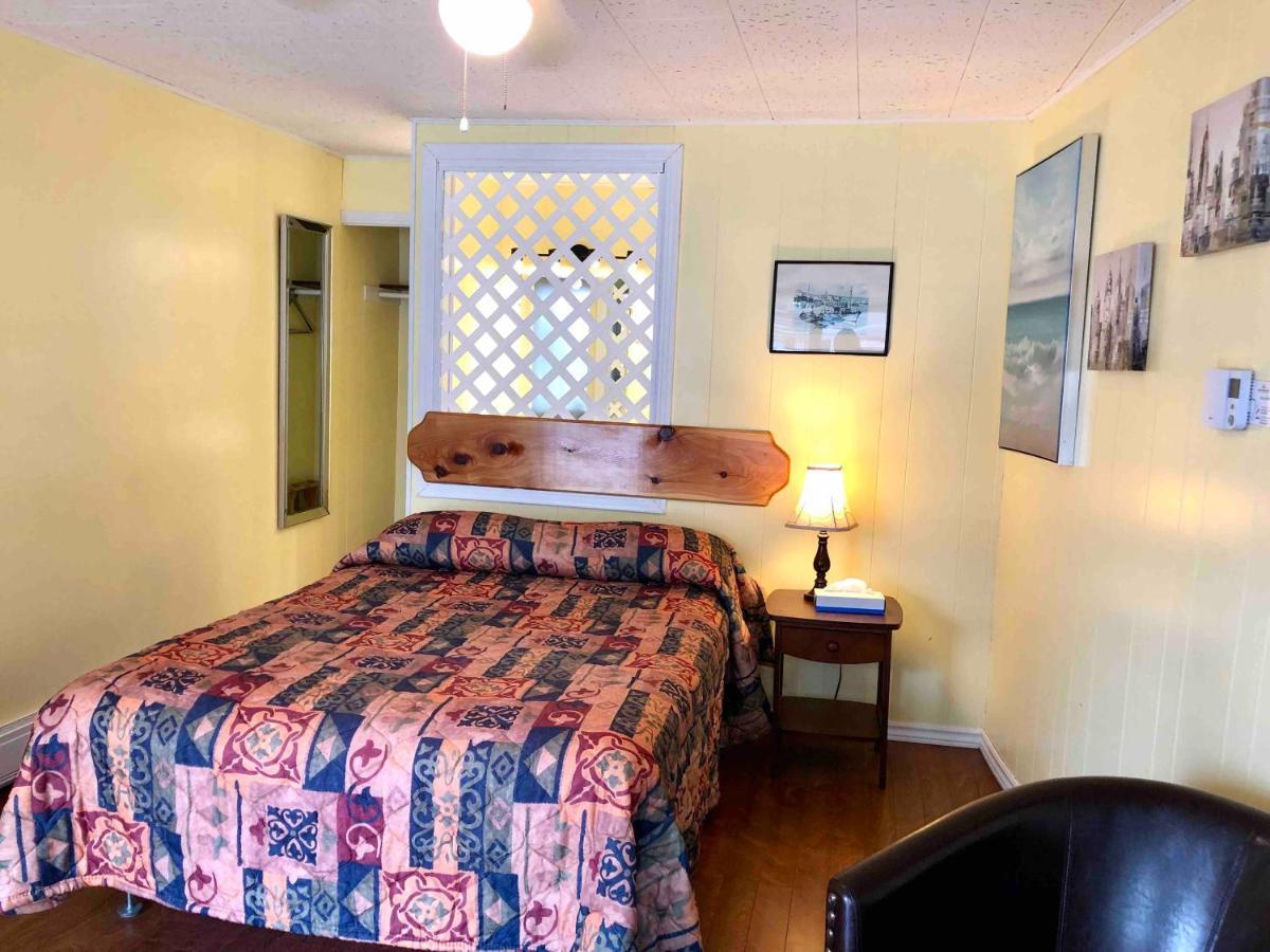 Lakelawn B&B And Motel Ярмут Экстерьер фото