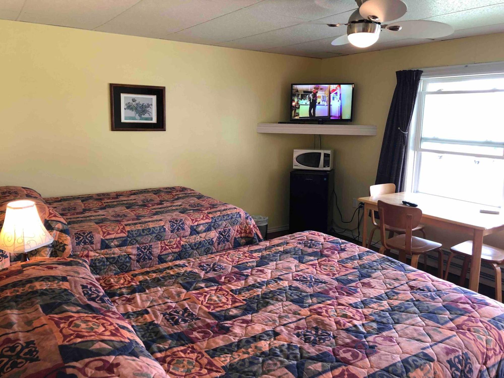 Lakelawn B&B And Motel Ярмут Экстерьер фото