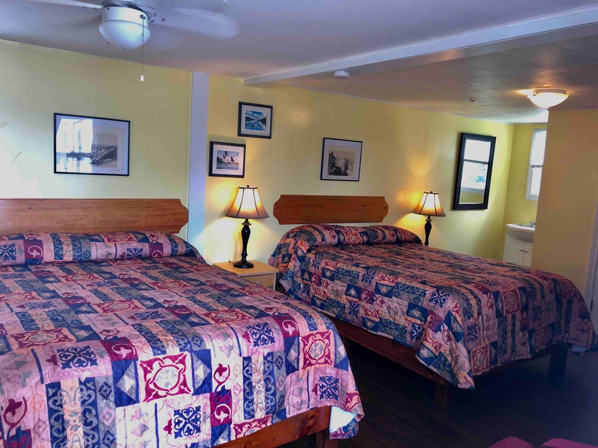 Lakelawn B&B And Motel Ярмут Экстерьер фото