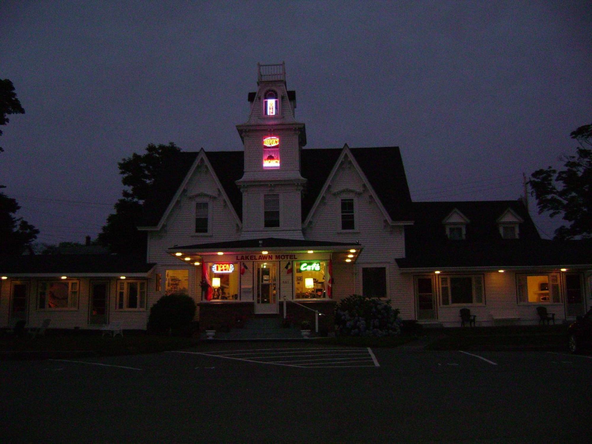 Lakelawn B&B And Motel Ярмут Экстерьер фото